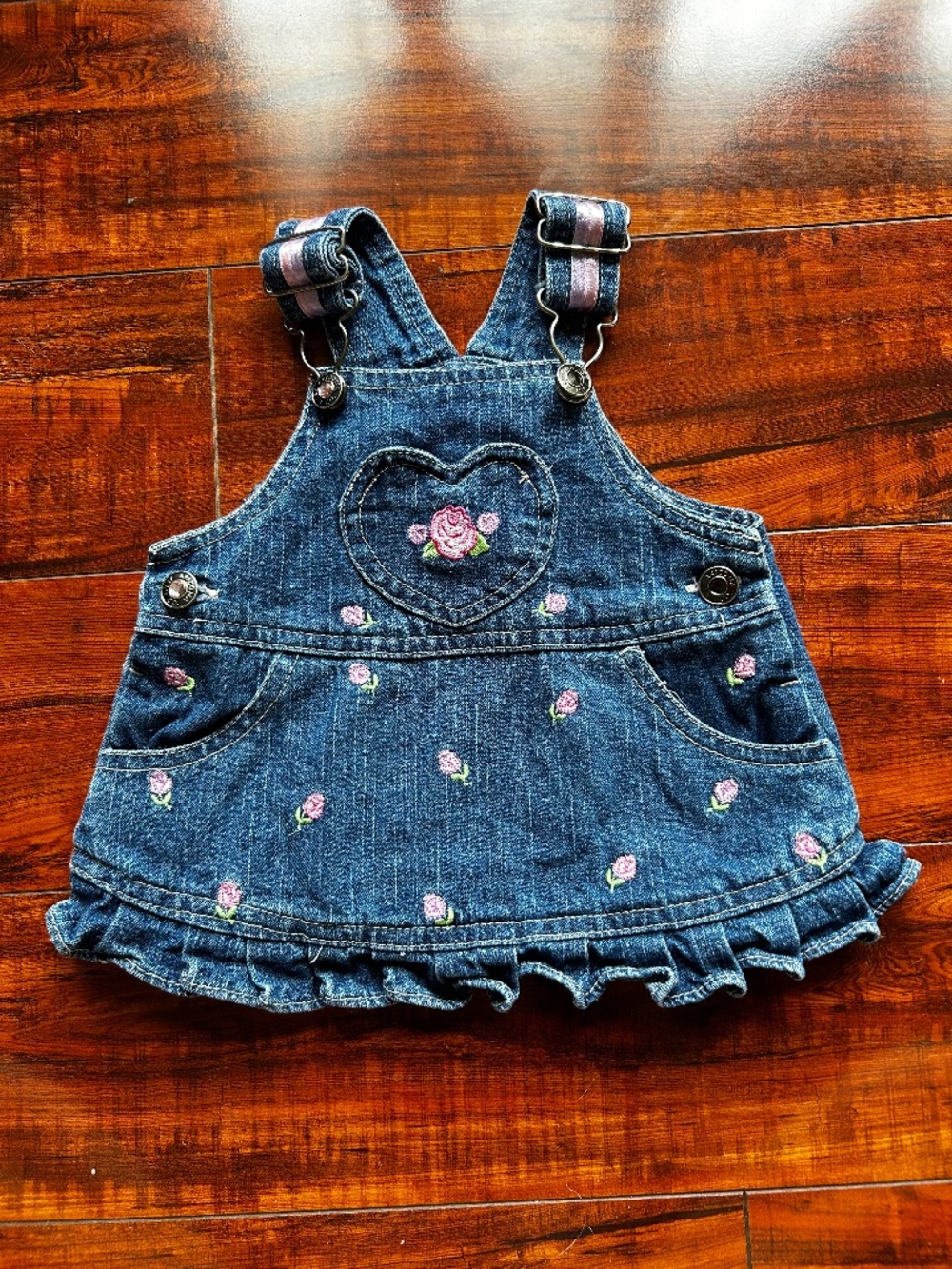 Vintage Arizona Newborn 0-3 months Embroidered Floral Blue Denim Overall Dress